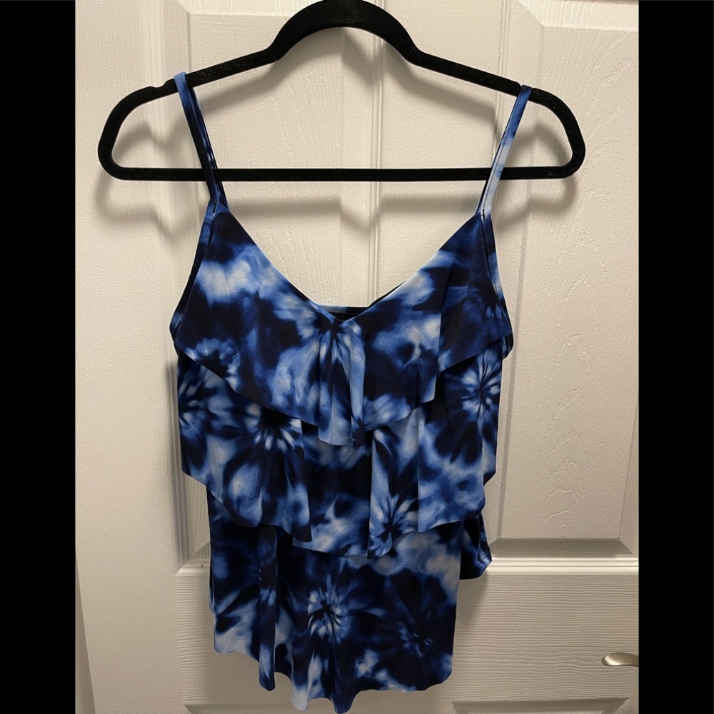 Target Size Medium Swim Top